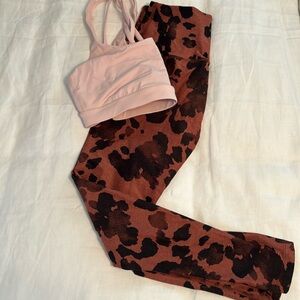 Beyond Yoga cow print leggings